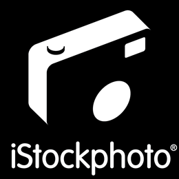 @PetekArici ∙ iStock - Petek Arici Portfolio Link Thumbnail | Linktree